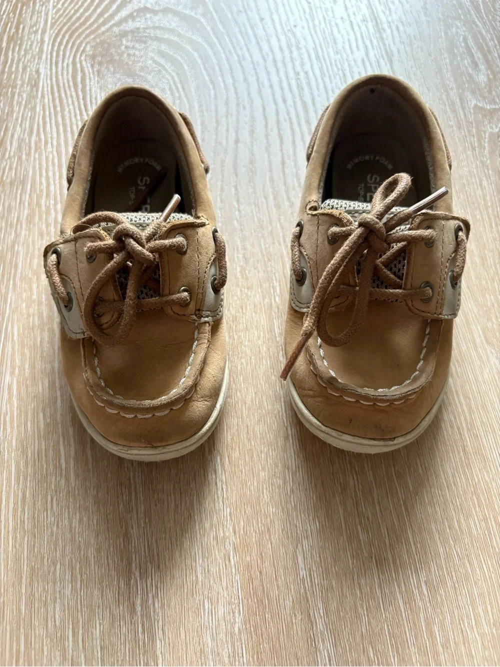 Sperry Kids Tan and Beige Boat Sneakers